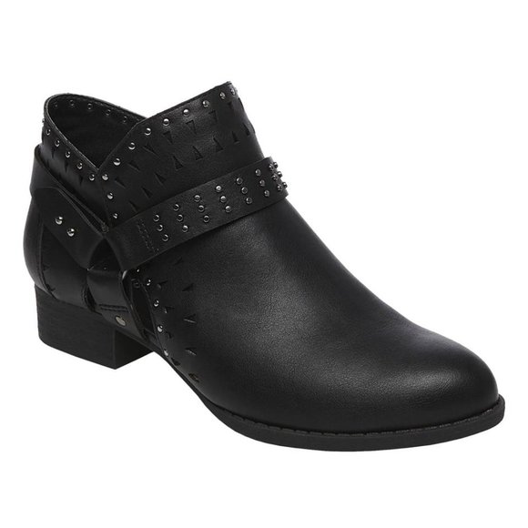 Madden Girl Shoes - NEW Madden Girl Arizona black ankle booties